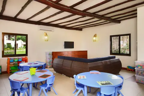 Sea Cliff Resort & Spa in Mangapwani — foto 11