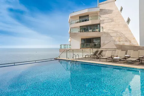 Sesimbra Oceanfront Hotel in Sesimbra — foto 2