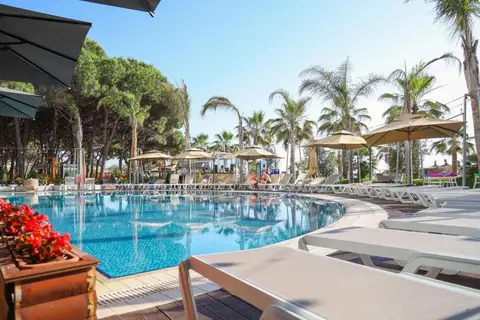 VM Resort & Spa in Golem — foto 9