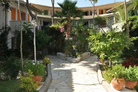 Rouda Bay Beach Hotel in Δημοτική Ενότητα Ελλομένου — foto 4