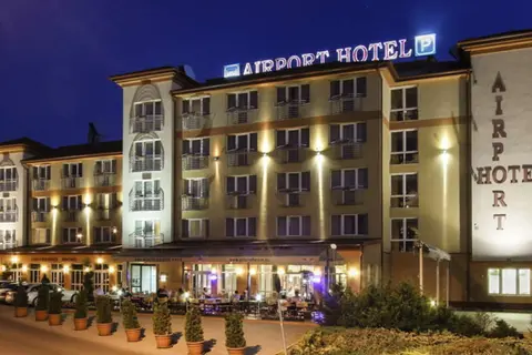 Airport Hotel Budapest in Vecsés — foto 10