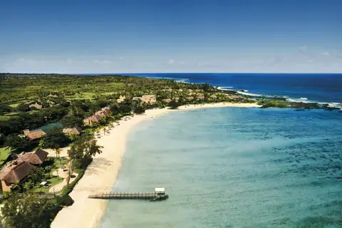 Shanti Maurice Resort & Spa in St Felix Public Beach — foto 11