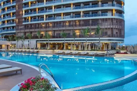 Michell Hotel Spa Beach Club in Bergama
