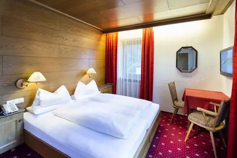 Hotel Strolz in Mayrhofen — foto 2