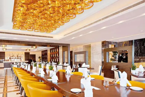 Jannah Burj Al Sarab in أبوظبي — foto 26