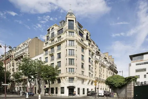 Terrass Hotel in Parijs