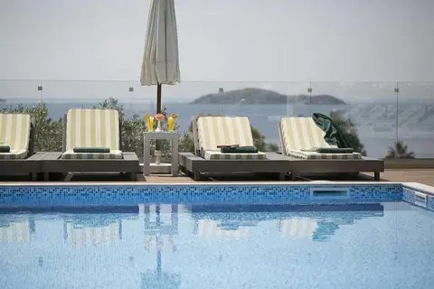 Irida Aegean View in Irida Aegean View Hotel, foto 2