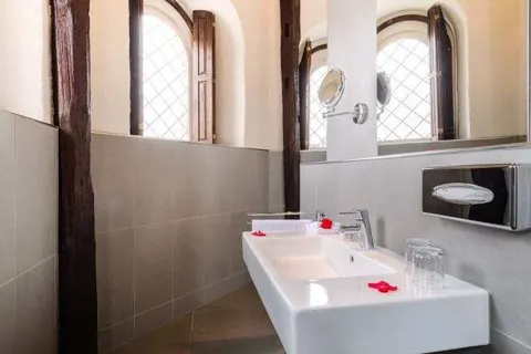 Schloss Purschenstein foto 11