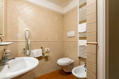 Domus Sessoriana in Rome — foto 16