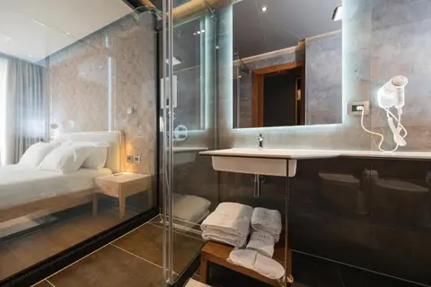 Chic Boutique Hotel in Vlora — foto 11