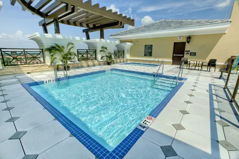 Ramada Plaza by Wyndham Orlando Resort & Suites International Drive in Orlando — foto 12