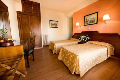 Hotel Monarque Cendrillón in Fuengirola — foto 20