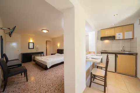 Lorenzo House Apartments in Λάσση — foto 7