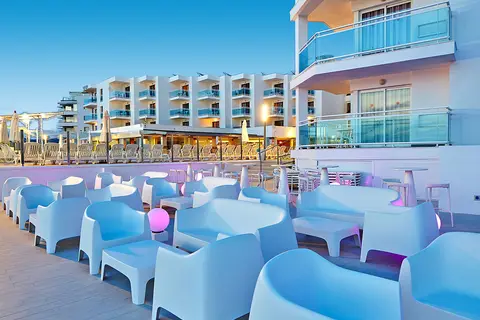 Aparthotel Nereida in Sant Antoni de Portmany — foto 23