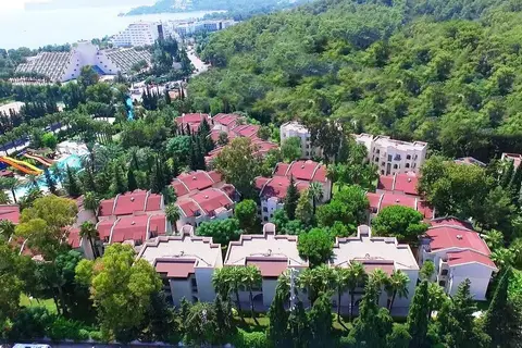 Queen's Park Goynuk Hotel in Kemer