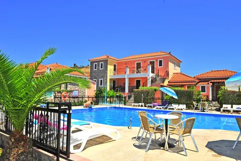 Christina's Gardens in Skoutaros — foto 7
