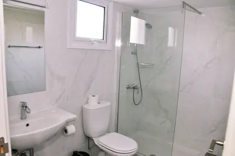 Kaos Hotel & Apartments in Ayia Napa — foto 9