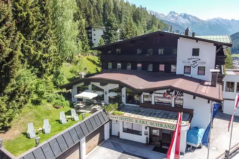 Karl Schranz in St. Anton am Arlberg