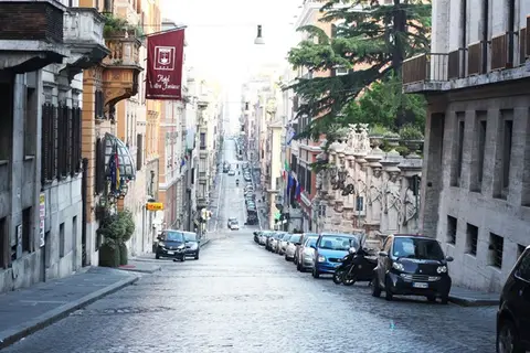 Luxury Rooms H 2000 Roma in Rome