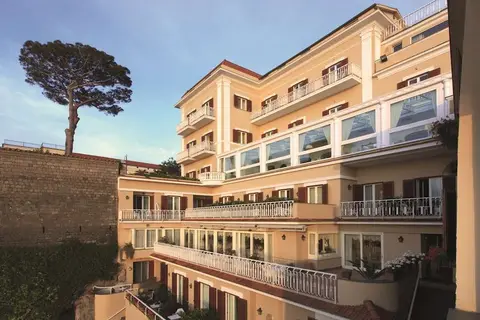 Hotel Corallo Sorrento in Sant'Agnello — foto 14