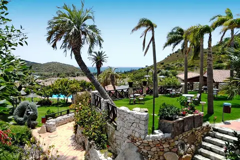 Cruccuris Resort in Crabonaxa/Villasimius — foto 17