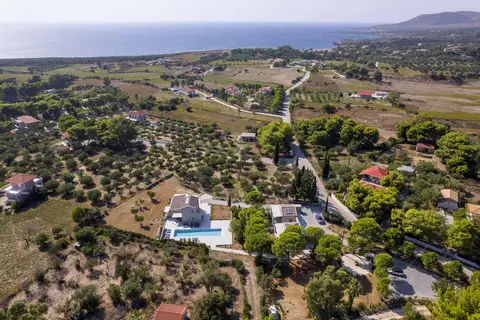 Akrotiri Suites in Δημοτική Ενότητα Παλικής — foto 23