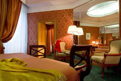 The Marcella Royal Hotel - Rooftop Garden in Rome — foto 18