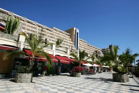 Hotel LIVVO Lago Taurito in Mogán — foto 2