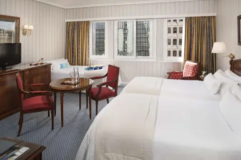 Melia Castilla in Madrid — foto 30