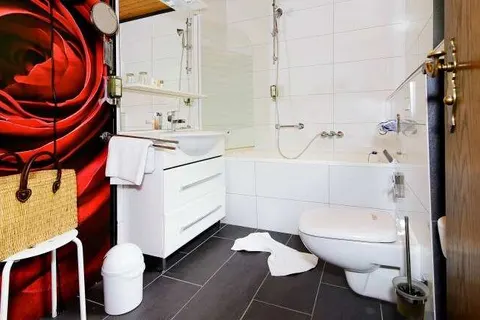 Holzschuh&ampapos;s Schwarzwaldhotel foto 21