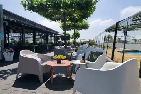 Camping en Villapark De Paardekreek foto 13