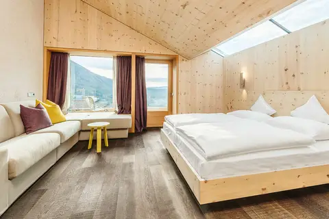 La Paula Apartments & Suites in Kastelruth - Castelrotto — foto 2