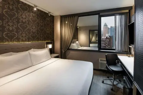 Aliz Hotel Times Square in New York — foto 11