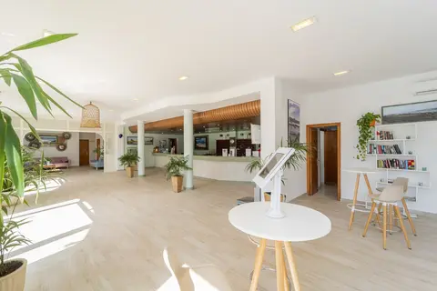 Hotel Apartamentos Beach Club Menorca in Es Mercadal — foto 7