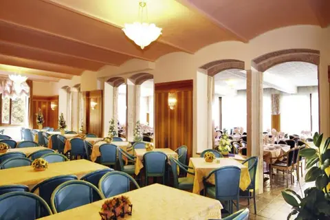 Parc Hotel Jolanda in San Zeno di Montagna — foto 6
