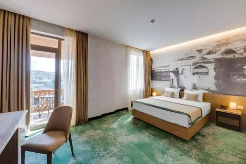Sole Palace in Tbilisi — foto 16