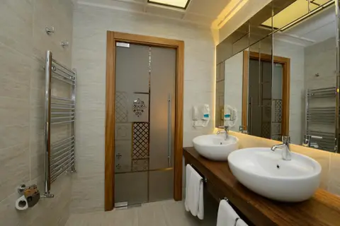 Collage Pera Hotel in Fatih — foto 17