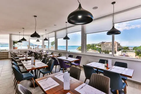 Hotel Lusso Mare by Aycon in Bečići — foto 7