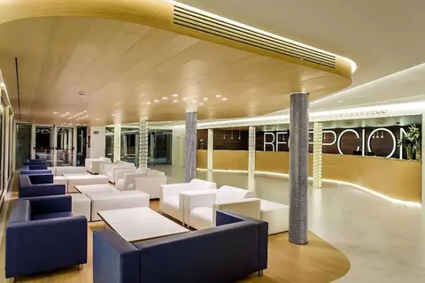 Hotel Carlos I in Benidorm — foto 13