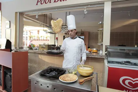 Palm Hotel in Kuşadası — foto 6