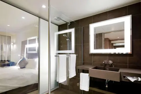 Novotel London Tower Bridge in Londen — foto 8