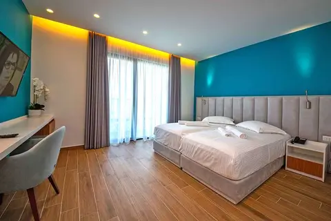 Henry Resort Hotel & Spa in Golem — foto 3