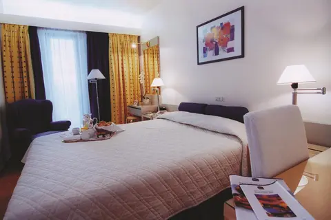 The Park Hotel Piraeus in Piraeus — foto 22