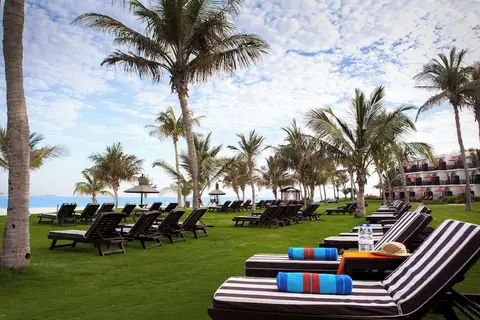 JA Palm Tree Court in Dubai — foto 8