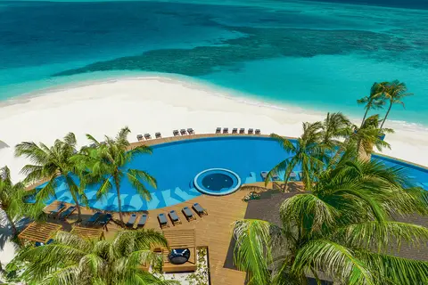 Avani+ Fares Maldives Resort in Fares Island — foto 8