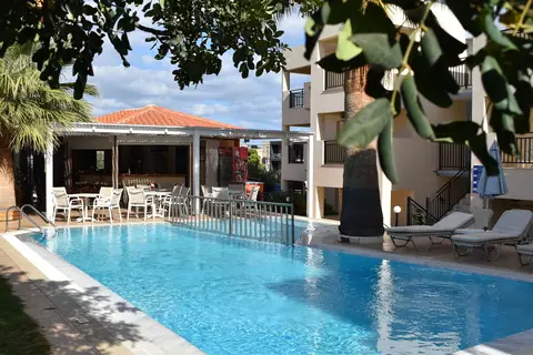 Sunshine Studios & Apartments in Irinis Stalís — foto 24