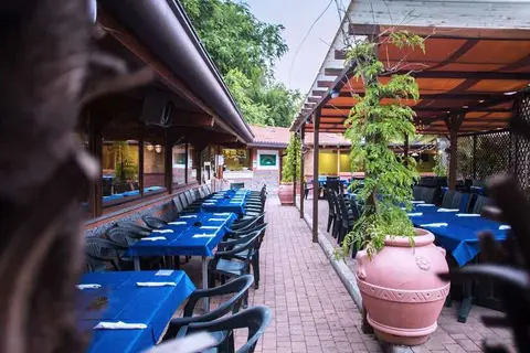 Ristorante La Perla in Varallo Pombia — foto 14