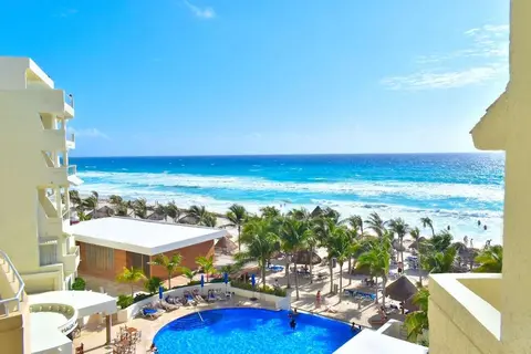 NYX Cancun in Cancún — foto 21