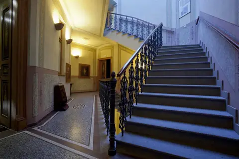 Deminka Palace in Praag, foto 6