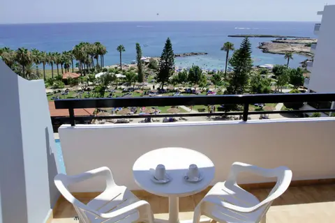 Hotel Cavo Maris Beach in Παραλίμνι — foto 26